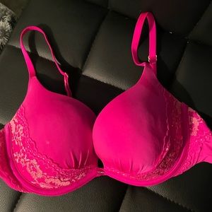 36b Victoria Secrets like new